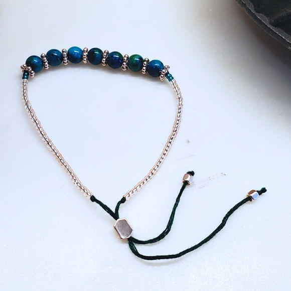 Stone and Beaded Pull String Bracelet Blue / Green - Picture 9 of 9